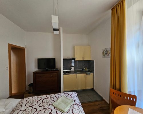 Penzión pod Kriváňom_Izba č.2_2