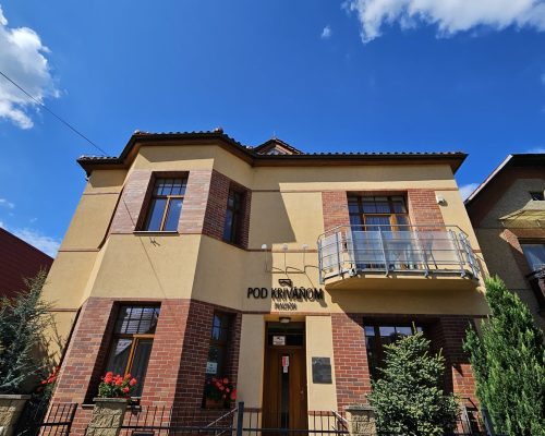 Penzión pod Kriváňom_Ulica3