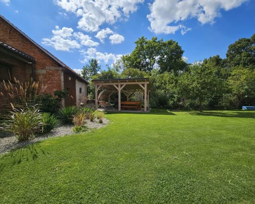 Penzión pod Kriváňom_Záhrada4